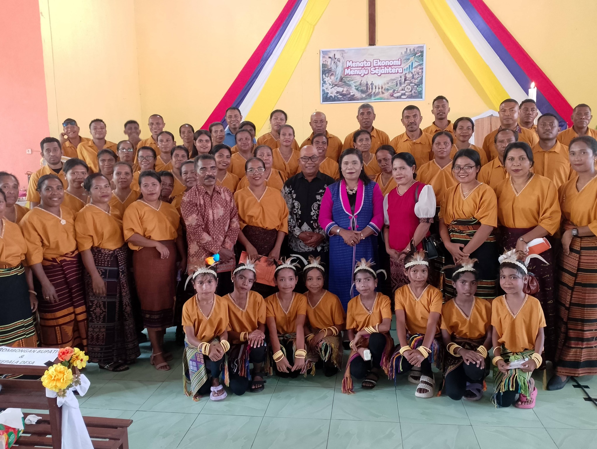 Safari Paskah 2026 di Kedang, Bupati Lembata Dorong Penguatan Kebersamaan dan Ekonomi Umat